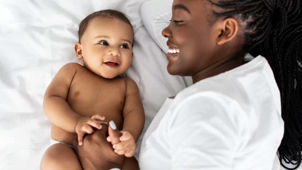 Make Babies Laugh with mimicry and voice alteration